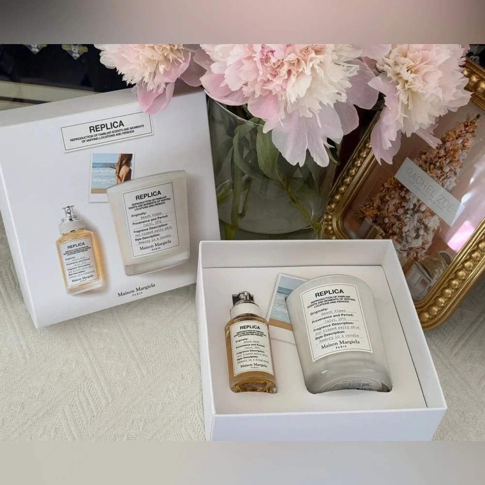 Maison Martin Margiela Replica Body Wash Set - White and Cream - Picture 1 of 4